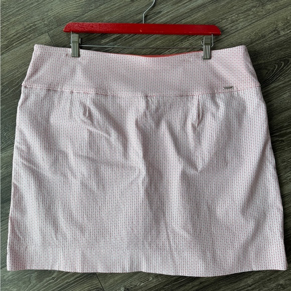 SC & Co skort - Picture 3 of 8